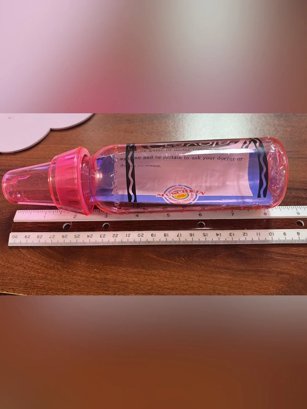 New Vintage 1990 Munchkin Baby Bottle Crayola theme. Pink. Clear. Collectible